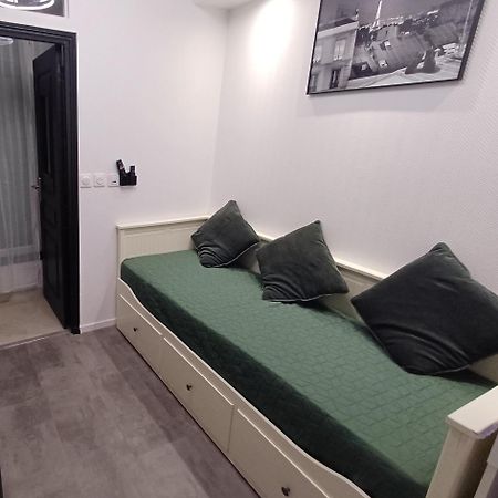 Bright Small Studio Paris Saint Ouen Екстериор снимка