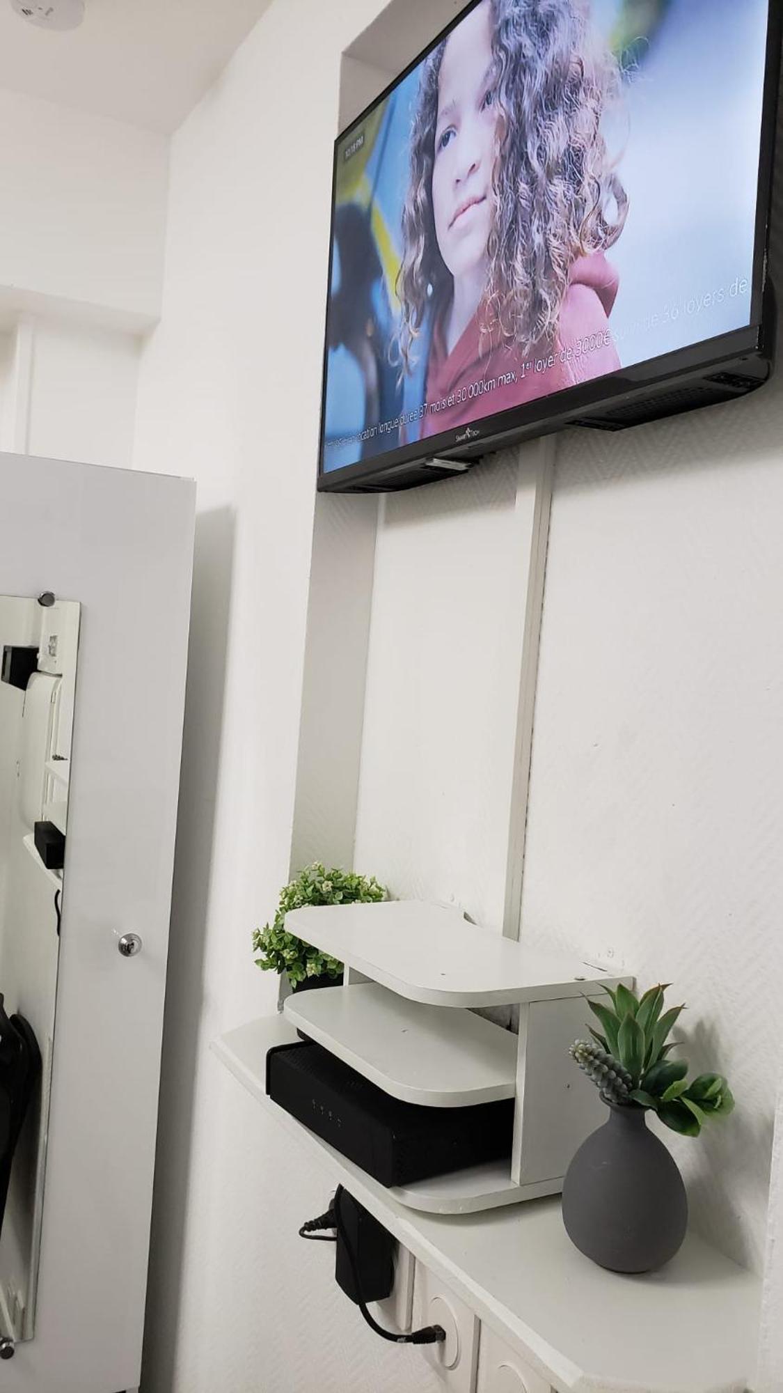 Bright Small Studio Paris Saint Ouen Екстериор снимка